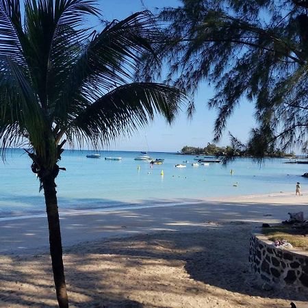 LapiroguevillaTourist Resident Pereybere Beach エクステリア 写真