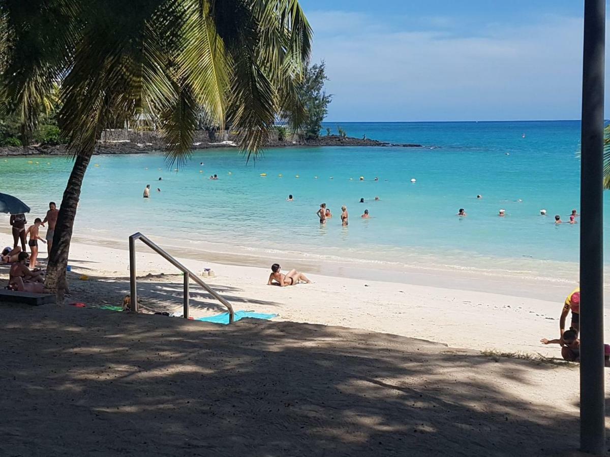 LapiroguevillaTourist Resident Pereybere Beach エクステリア 写真